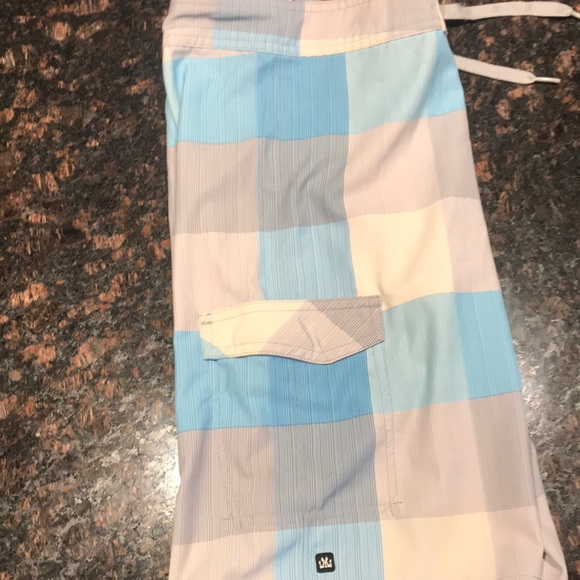 Swim trunks - Picture 2 of 2